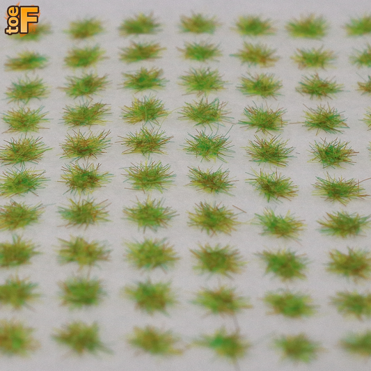 Lush Grass Tufts